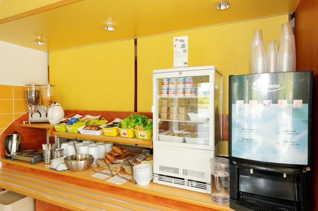 Ibis Budget Rochefort Εξωτερικό φωτογραφία